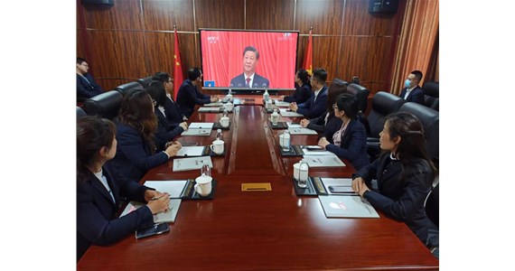 澳门新莆京游戏app大厅集团组织全体干部职工学习党的二十大工作报告